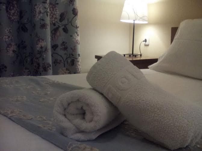 G. Kiapekou Aparthotel Loutra Edipsou  Buitenkant foto