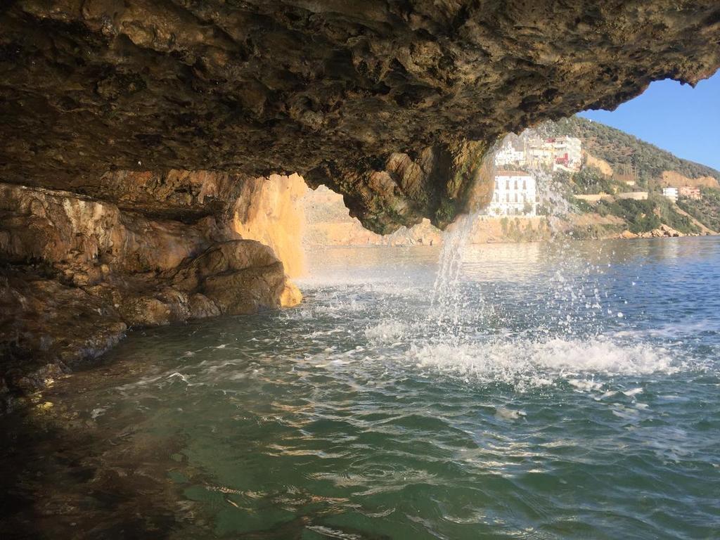 G. Kiapekou Aparthotel Loutra Edipsou  Buitenkant foto